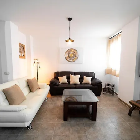 Duplex 8 Canos Apartmán *